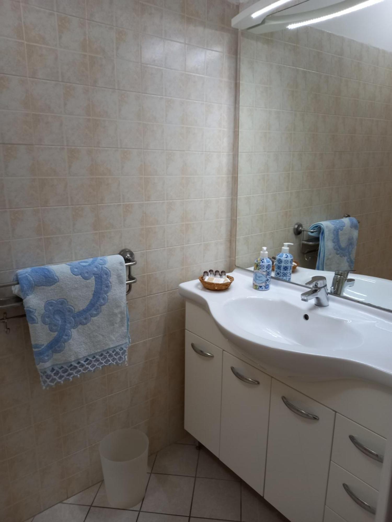 Bilocale Savona Apartment Luaran gambar